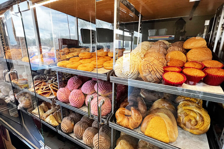 lamexicana7-supermarket-bakery-s1-1